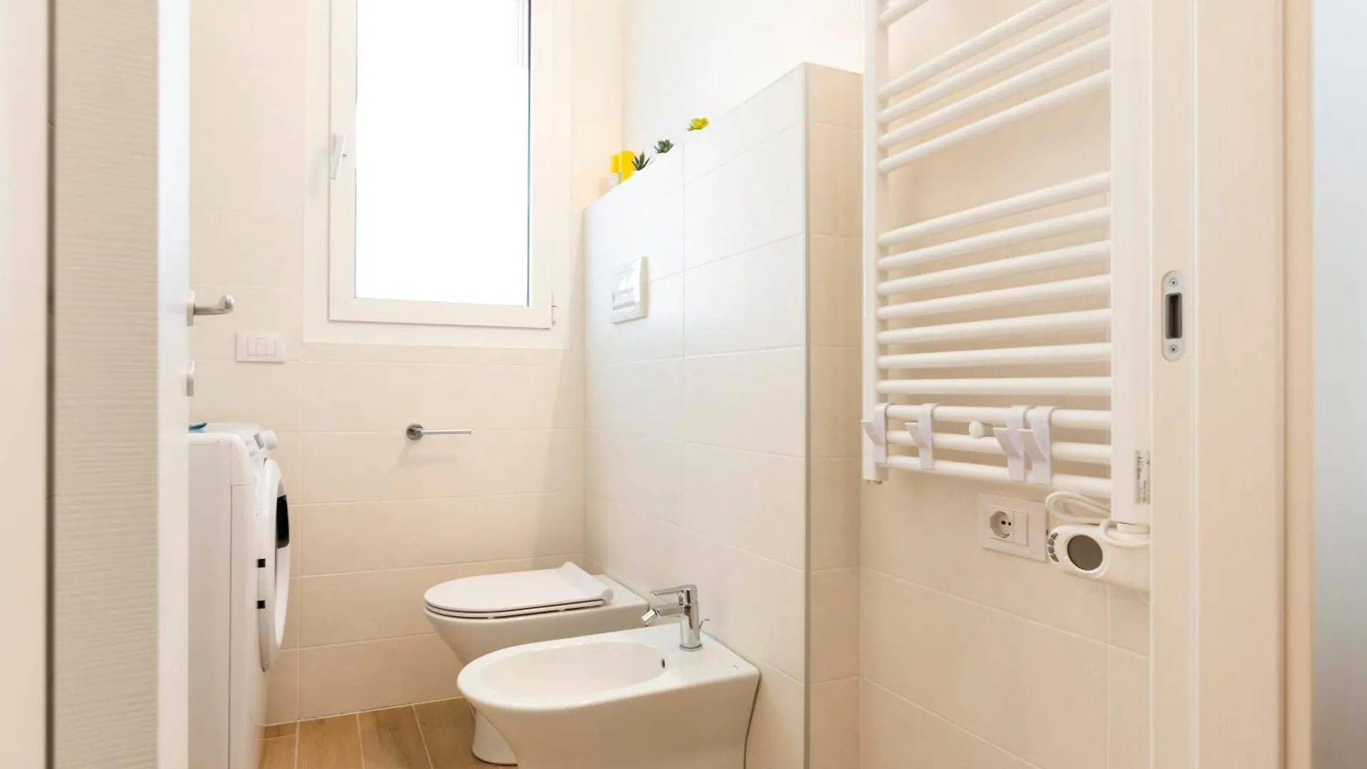 Apartment Caseospitali - Glam Flat, Nuovo Trilocale Di Design Zona Prada Milan